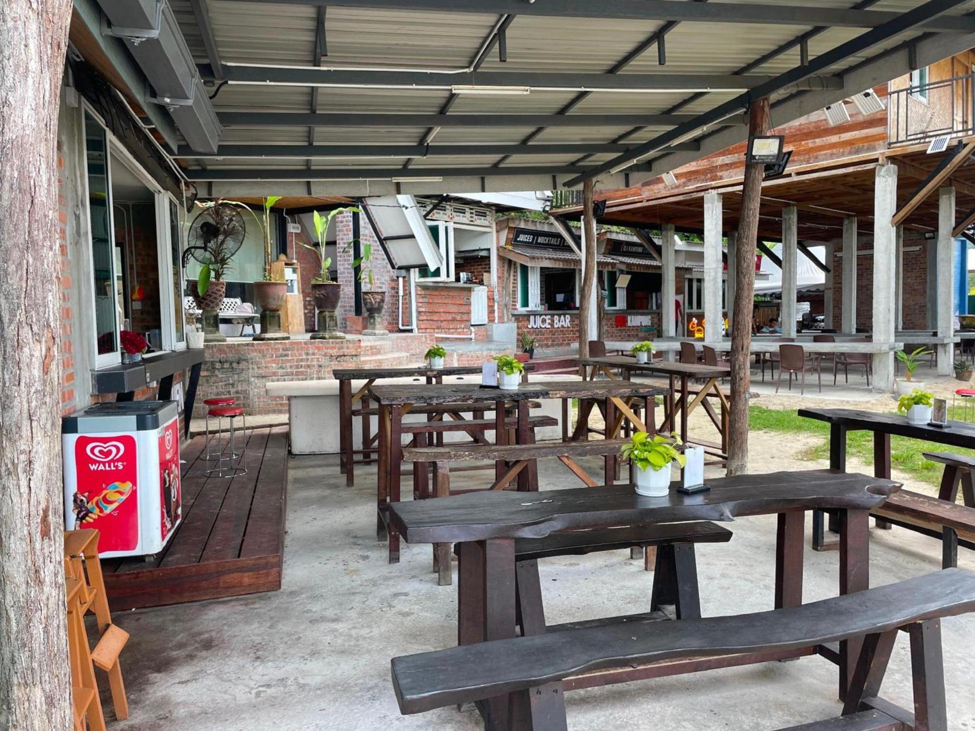 Villa Thai Pantai Cenang  Esterno foto